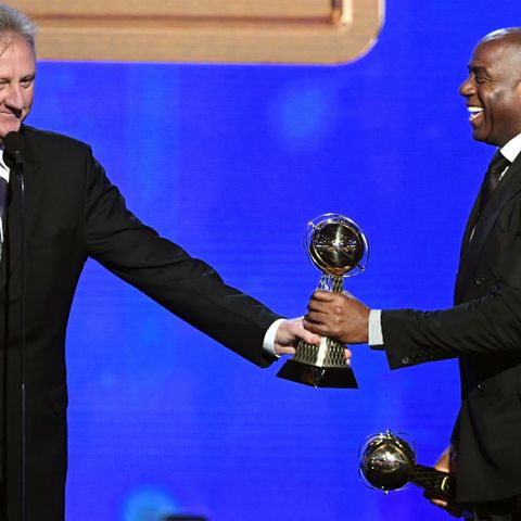 Celtics, Lakers Greats Larry Bird, Magic Johnson Share NBA Lifetime Achievement Award