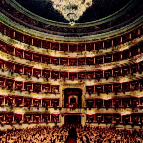 TUTTO NEL MONDO È BURLA, STASERA ALL’OPERA Serata di Gala