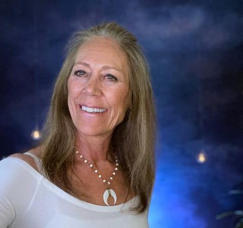 Lori Ann from Ascending Souls Journey Chats with Donna Lyons on The WOW SHOW