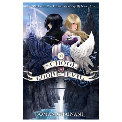 The School for Good and Evil - Flora Q