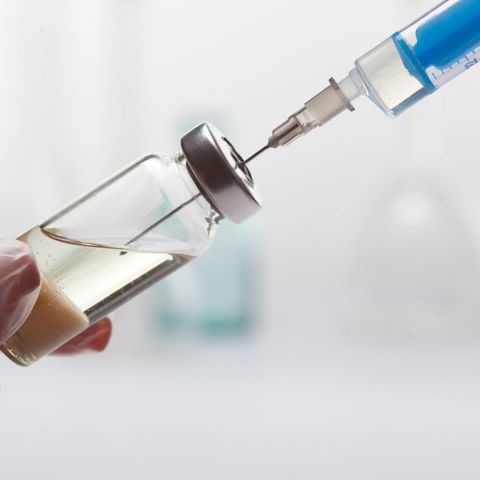 "Vaccini contaminati e non sempre efficaci": prima pubblicazione scientifica per le analisi di Corvelva