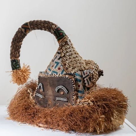 A Gift of History: African Art Exhibit Open House at Uplifting Mansion