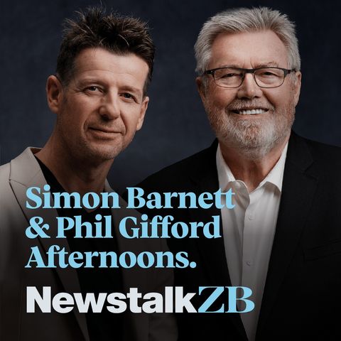 Brad Butterworth: I think Peter Burling is the better sailor.