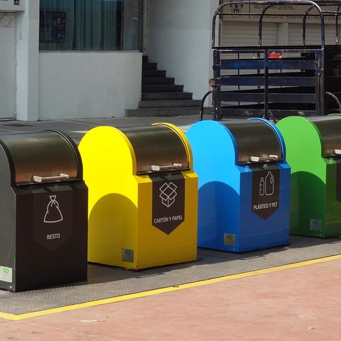 Cuánto cuesta y para qué sirve reciclar: lo que no nos cuentan sobre los cubos de basura de colores