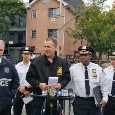 Mueren cuatro personas en un ataque en Brooklyn