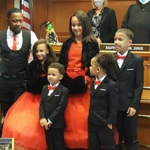 Single Florida Man Adopts Five Siblings