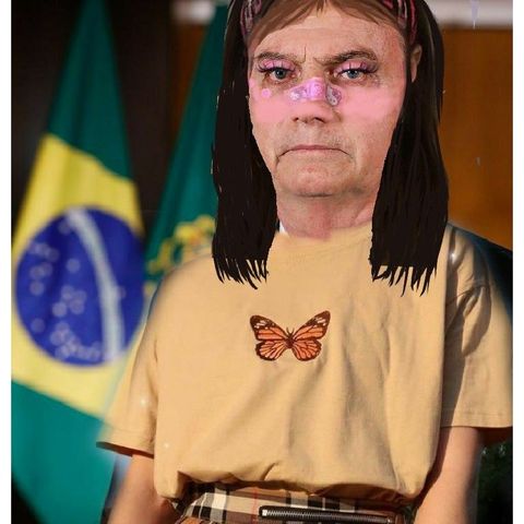 Bolsonaro Sendo Espancado *Fake News*