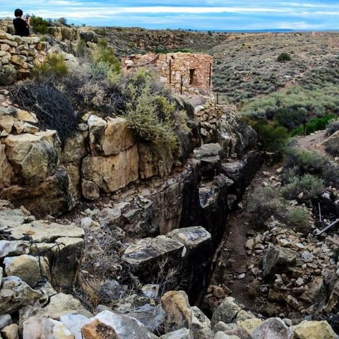 TwoGuns, Arizona