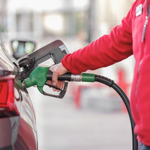 Return petrol price to what it was in June 2023, TUC tells FG