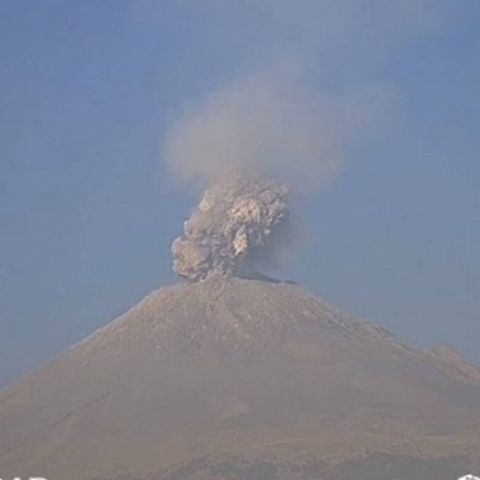 El Popocatépetl mantiene su actividad