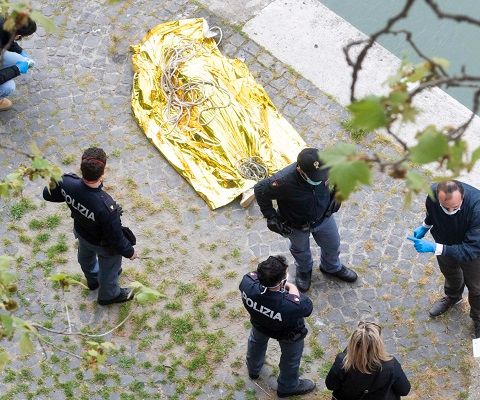 Trovato cadavere di una giovane donna in riva al fiume Piave