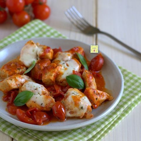 Bocconcini di pollo alla pizzaiola