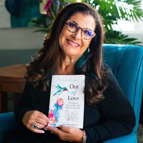 Lynn Abaté-Johnson - Out of Love: A Daughter's Journey With Her Mom To The End