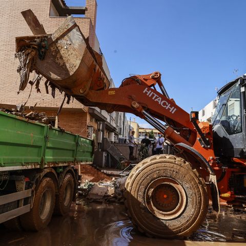 En Clave Rural: El campo se vuelca en ayudar a los afectados por la DANA