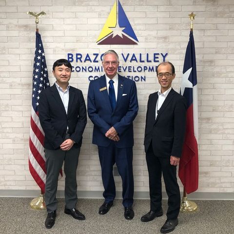 Representatives of Japan's economic trade organization visits Bryan/College Station