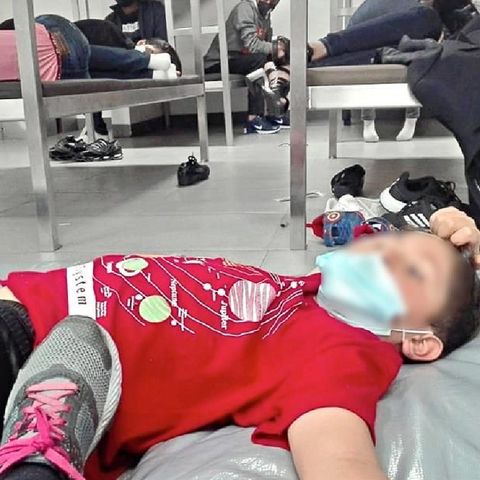 Red en Defensa de los Derechos de los Niños en México, señaló que retener a menores en Aeropuerto podría considerarse como tortura