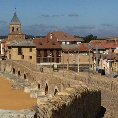 "Un sogno lungo un viaggio. La XVII tappa del Cammino di Santiago" (di Anna Laura Bussa)