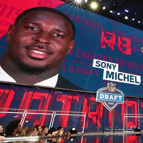 Patriots Draft Georgia Players In First Round