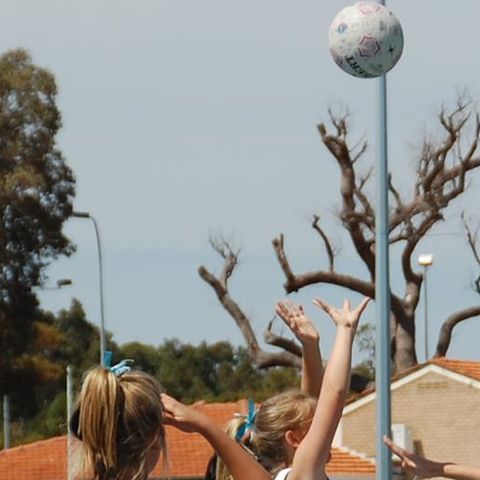 Nicole McMahon on the latest Mallee Netball action on the Flow Friday Sports Show