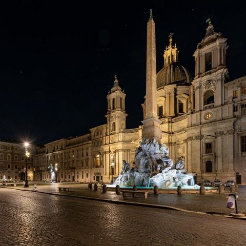 Roma Silenziosa Bellezza - Piazza Navona - ENG