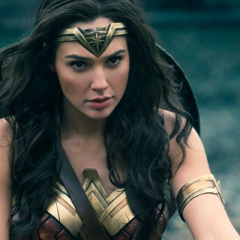 Wonder Woman Review With VicTori Belle!!