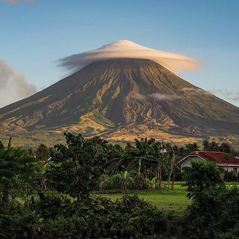 Filippine: dai batteri del vulcano una speranza per la medicina