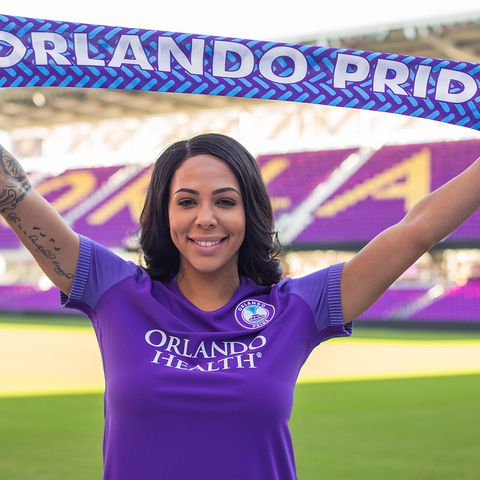 Soccer 2 the MAX:  Sydney Leroux Traded, Amy Rodriguez in Utah, NASL Sues USSF Again
