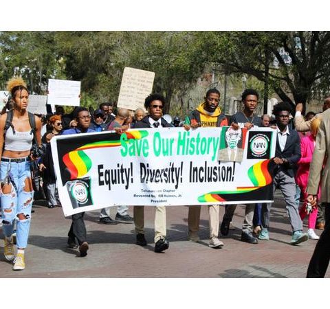 Hundreds March on Florida Capitol Over AP African American Studies Course