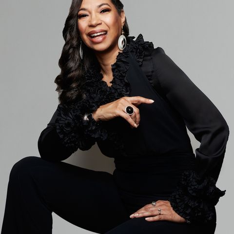 Vanessa Whitney, Founder of Sports Fan Nation, joins Monique A. J. Smith for A Chat in the Garden