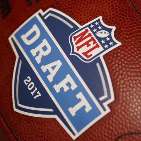 Football 2 the MAX:  NFL Draft 2017 Round 1 Reactions