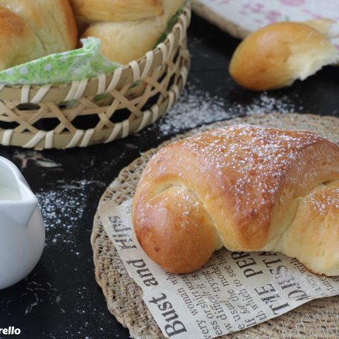Cornetti brioche