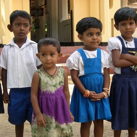 Passaggio in India - La bagarre delle adozioni di bimbi indiani