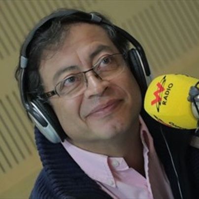 ENTREVISTA A GUSTAVO PETRO EN LA W