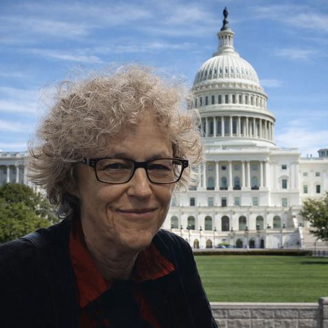 A Quick Chat with Leslie Kean at the UFO (UAP) Press Conference