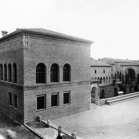 La biblioteca di storia contemporanea Casa di Oriani - Ravenna