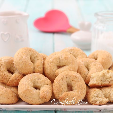 Ciambelline al latte
