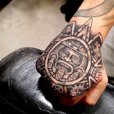 Tatuaggi-l'inutilitá del chiederne il significato