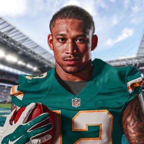 Dolphin Talk Daily: Guest Dolphins WR Albert Wilson and USA Today Writer Antwan Staley