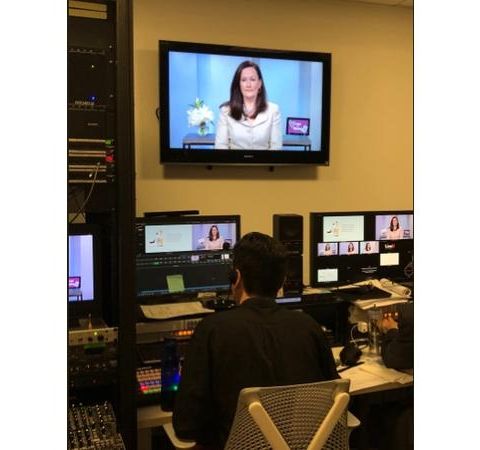 Caragh Fahy of Lincoln Financial talks financial planning on #ConversationsLIVE