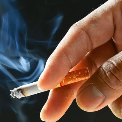 Doença gengival devido ao uso excessivo do Cigarro