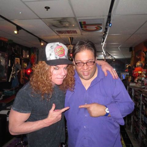 THE KING OF VEGAS (AND PROP!) COMEDY - CARROT TOP!