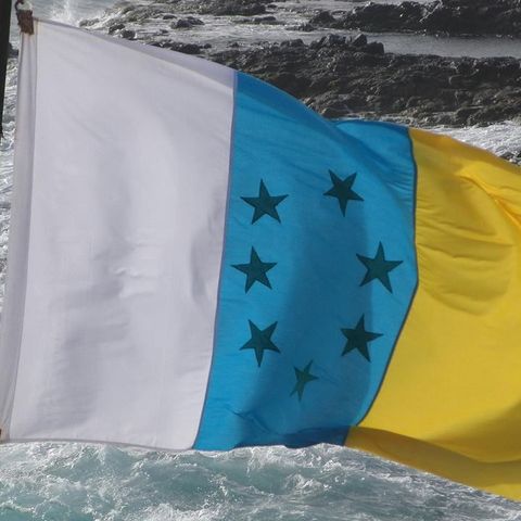 60 años de la bandera canaria de 7 estrellas