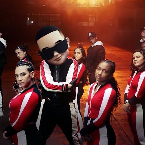 Daddy Yankee _ Snow - Con Calma (Video Oficial)