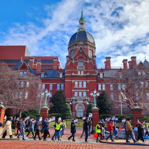 Johns Hopkins grad student-workers picket as contract negotiations stall