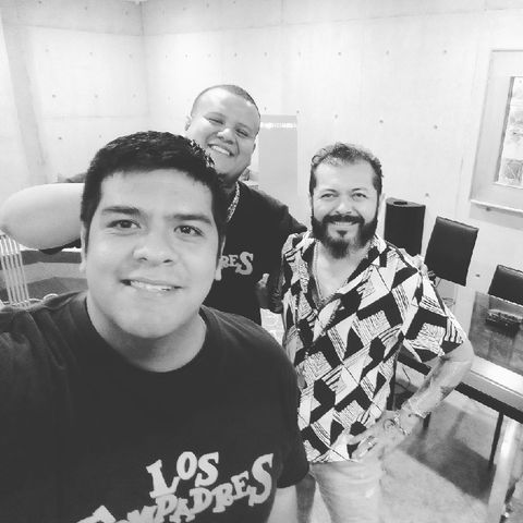 Los Compadres Y Edgar Oceransky