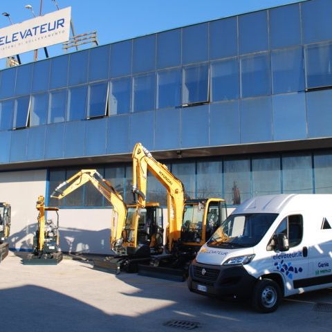 Ascolta la nostra news: Elevateur è il nuovo concessionario Hyundai nel sud Italia