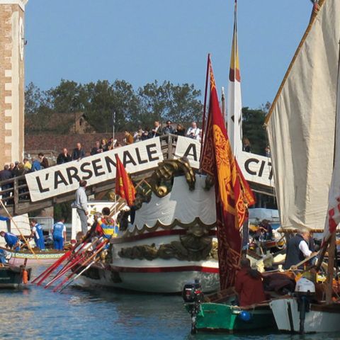 Ripartire da artigianato e mestieri, Luigi Fozzati (Forum Arsenale): "L'acqua di Venezia non parla più"