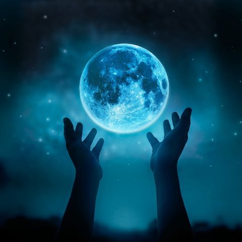 Come creare il tuo rituale della luna piena