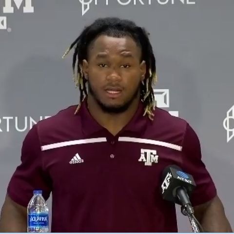 Texas A&M Linebacker Buddy Johnson