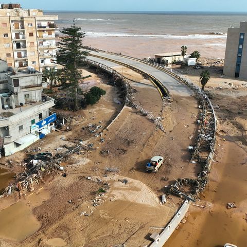 DDD 257: Libya floods make our problems seem tiny + Headlines/Market News
